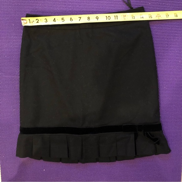 Banana Republic Black Skirt - Picture 7 of 11